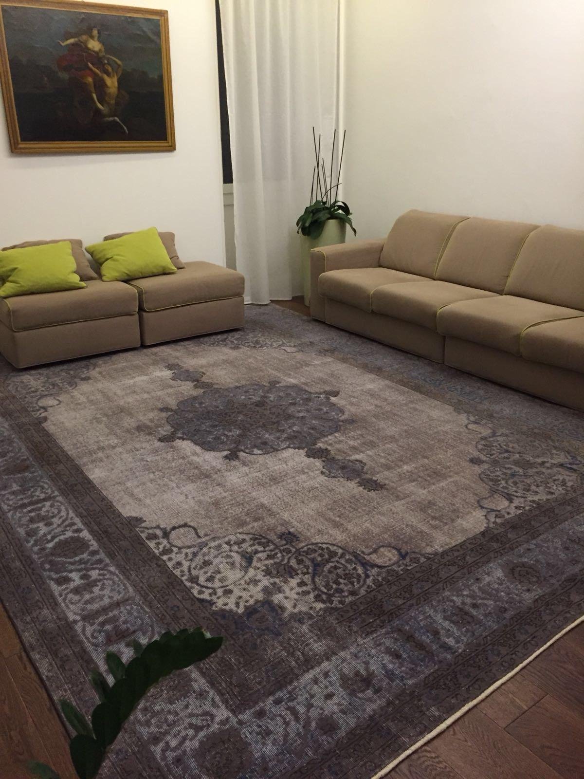 Tappeti extra grandi che trasformano gli spazi, aggiungendo comfort e stile a ogni ambiente della tua casa.