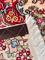 Tappeto Qum Extra qualità persiano 88x62 cm con medaglione floreale - immagine 2